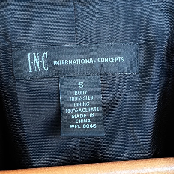 INC • Black 100% Silk Cropped Moto Jacket • Small - Picture 3 of 4